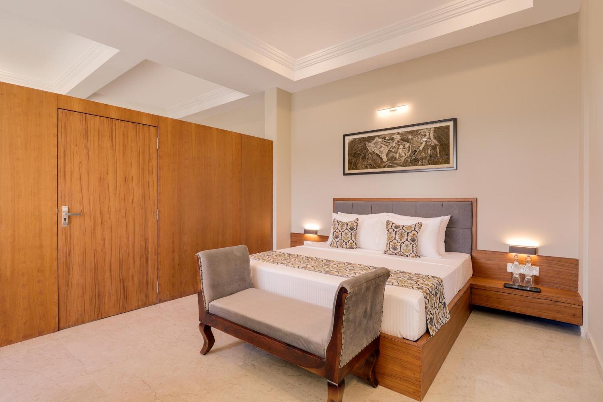 Lemon Tree Resort, 쿰발가르 외부 사진